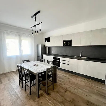 Casa Gioia Apartamento Caltana